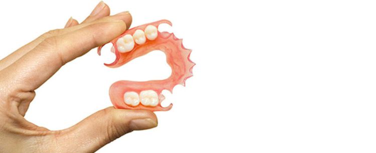 Protesi mobile - Turismo Dentale Martinko, Dentisti Croazia